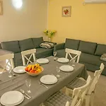 House Karaga * Ljubotic