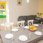 House Karaga Holiday home *