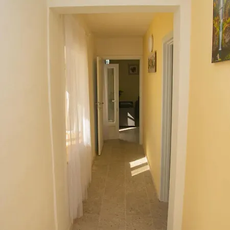Hébergement de vacances House Karaga