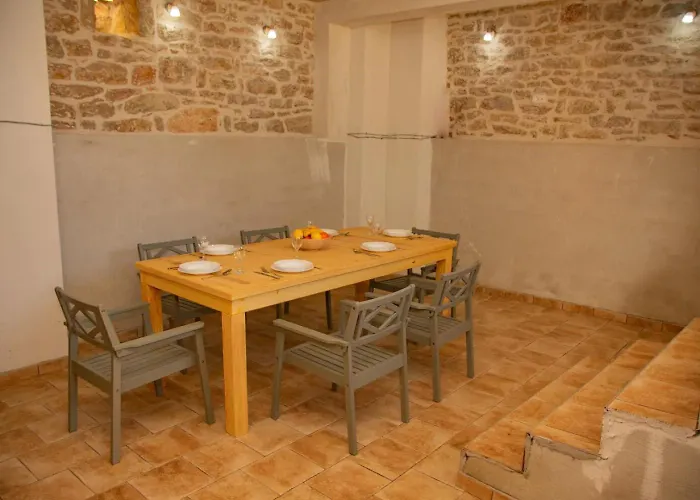 House Karaga Vakantiehuis Ljubotic