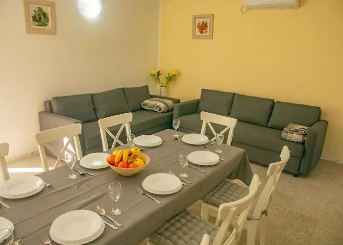 House Karaga * Ljubotic